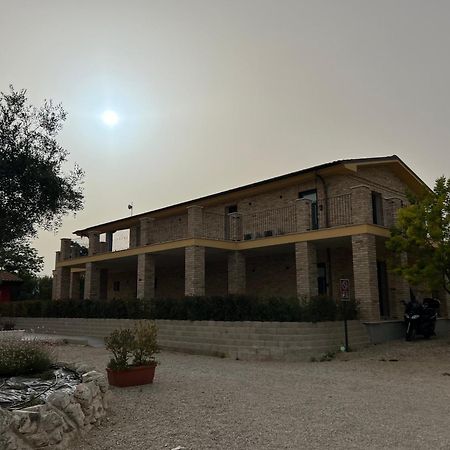 Ll Crinale Village Colli del Tronto Eksteriør billede